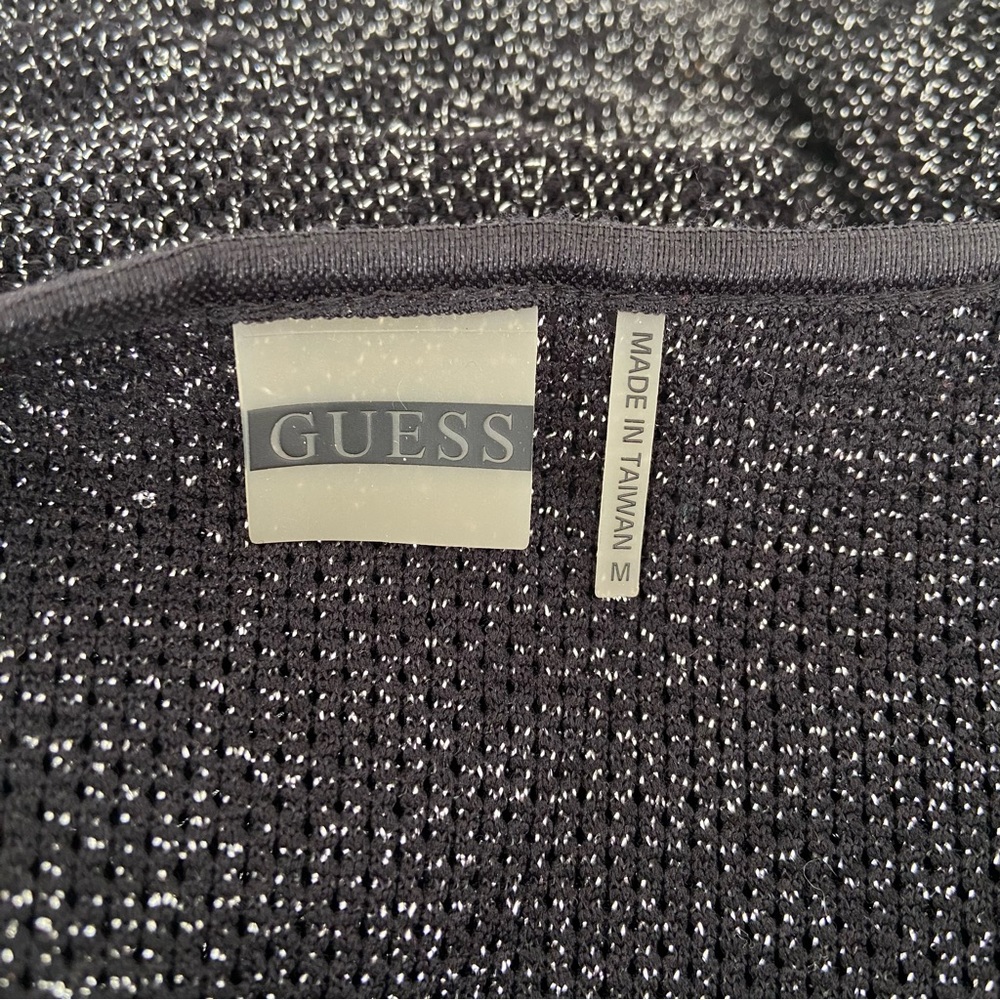 Guess Open Front Metallic Top size medium - Picture 6 of 7